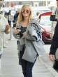 Reese_Witherspoon_Catches_Flight_LAX_YhCO8c6RnYUx.jpg