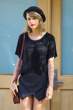 taylor-swift-out-in-la_7.jpg