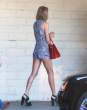 taylor-swift-out-in-agoura-hills-_8.jpg