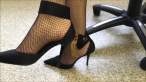 High heels and pantyhose.mp4_000034034.jpg