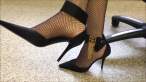 High heels and pantyhose.mp4_000053053.jpg